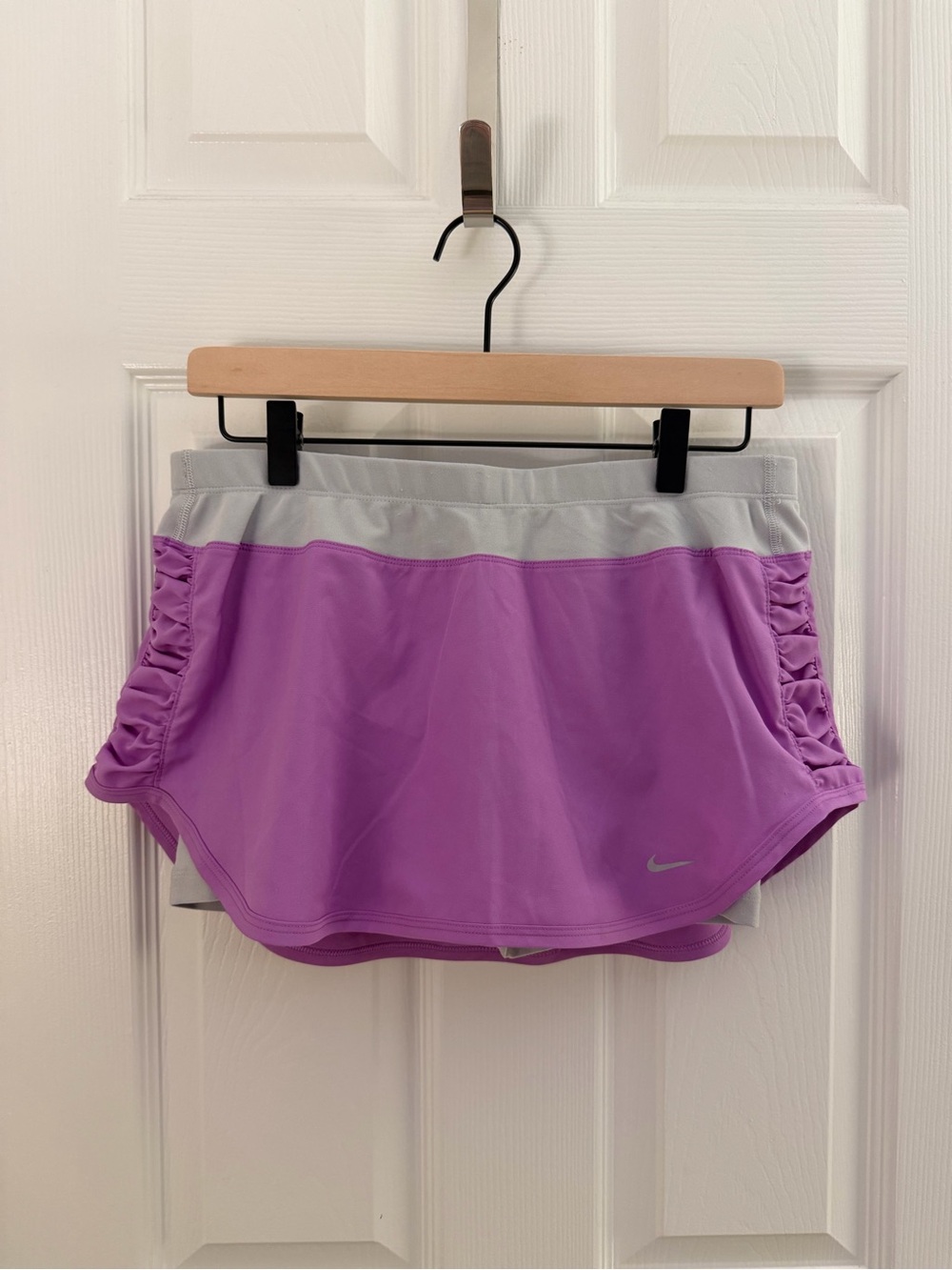 Nike Dri Fit Relay Lined Purple Running Skirt Skort Medium